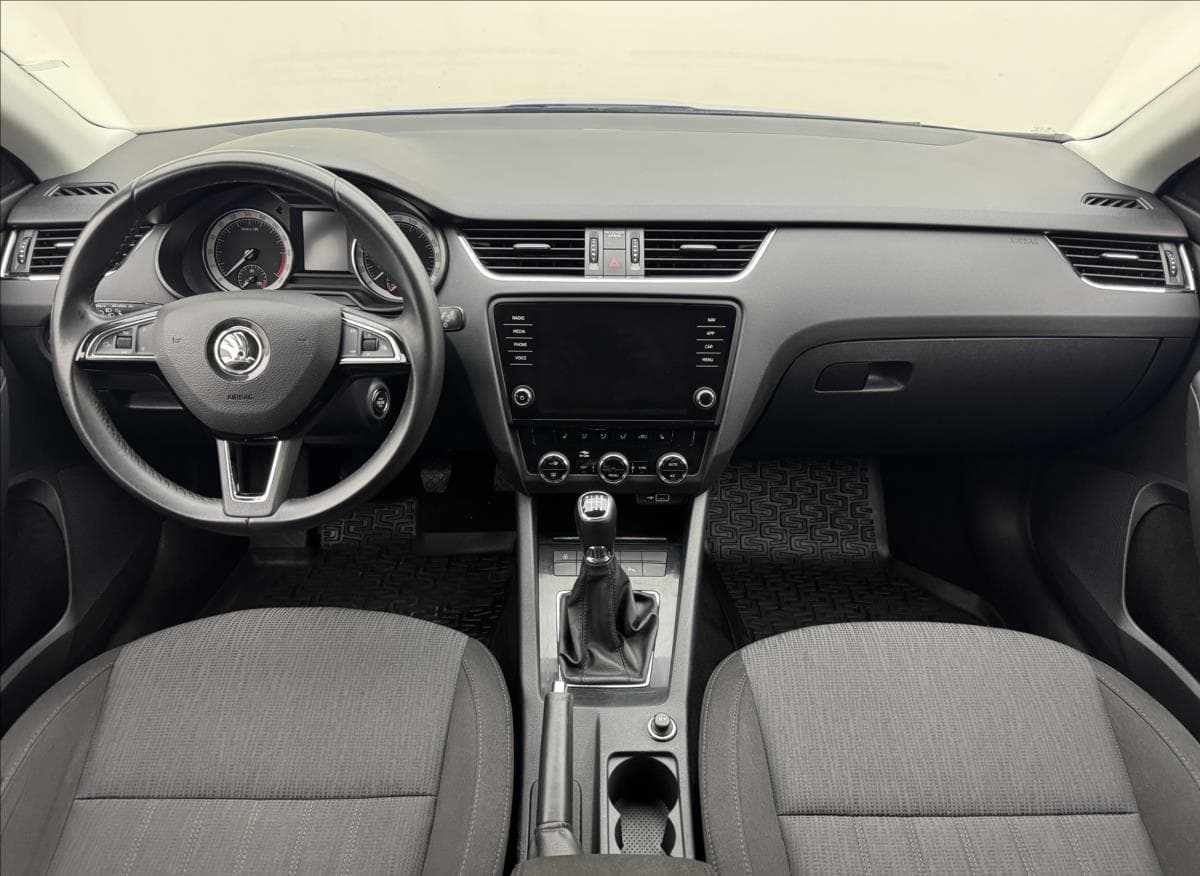 Škoda OCTAVIA - 7