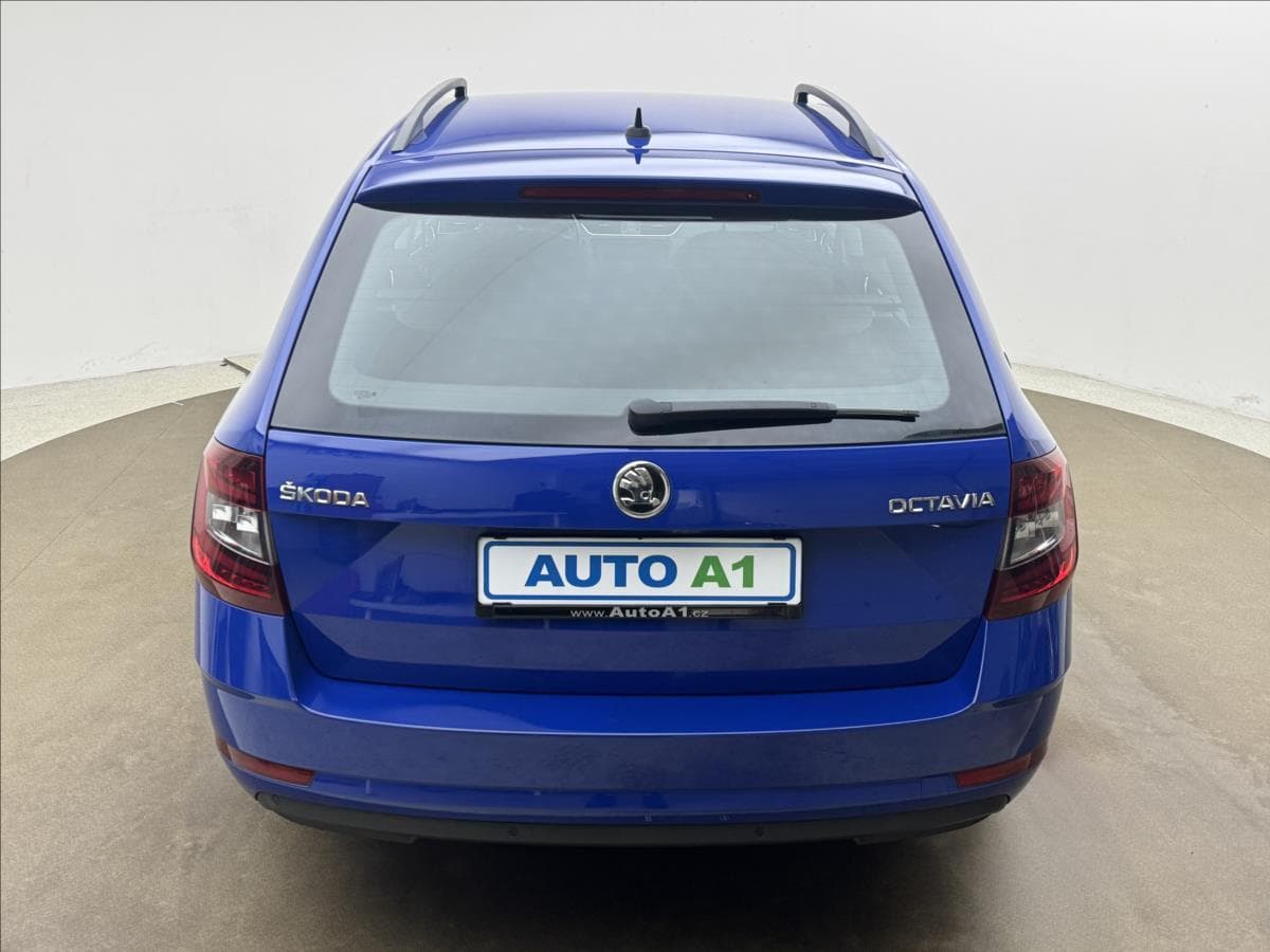 Škoda OCTAVIA - 5