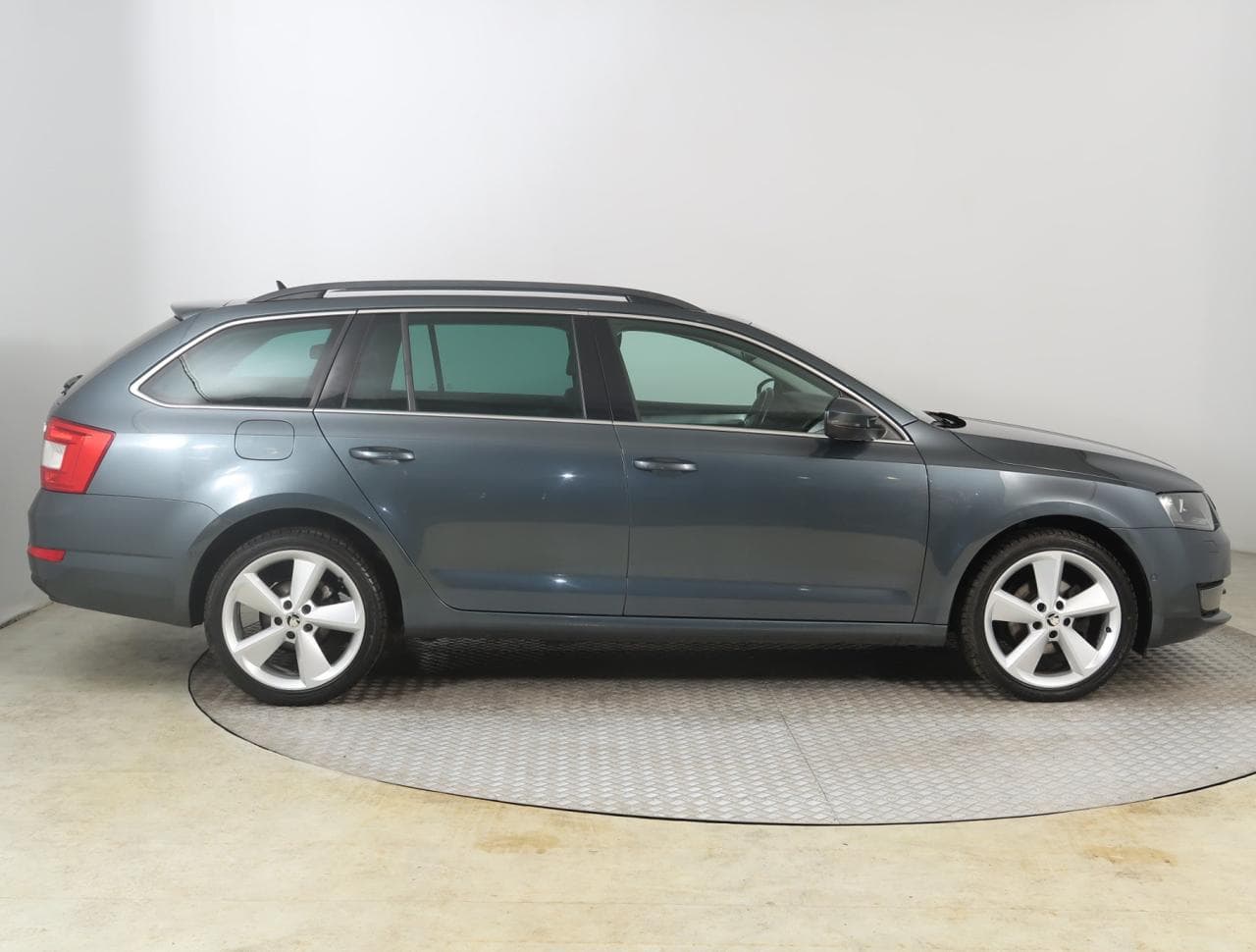 2016 Škoda OCTAVIA - 8