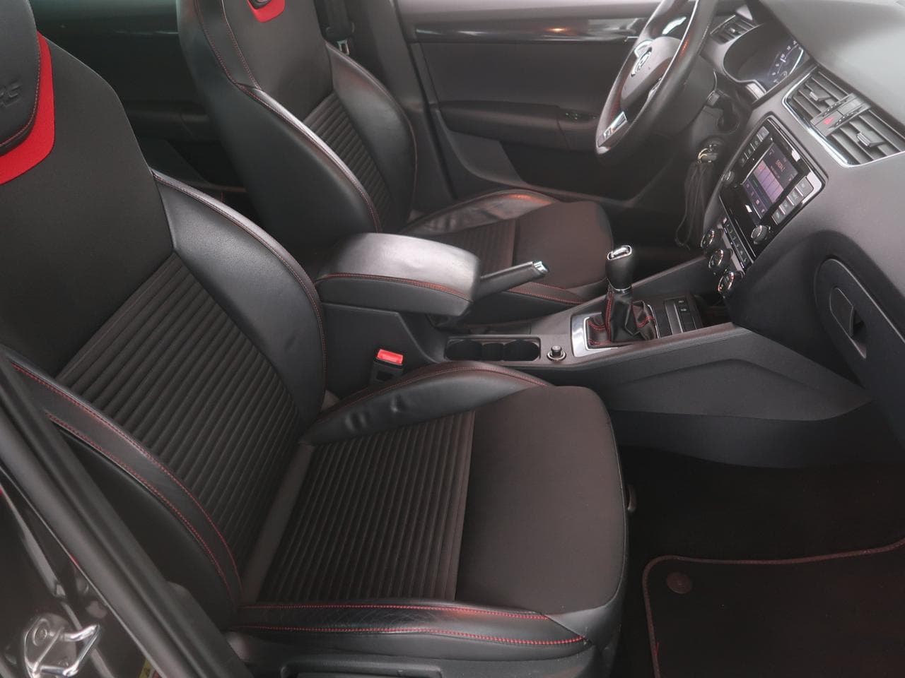 2013 Škoda OCTAVIA - 12