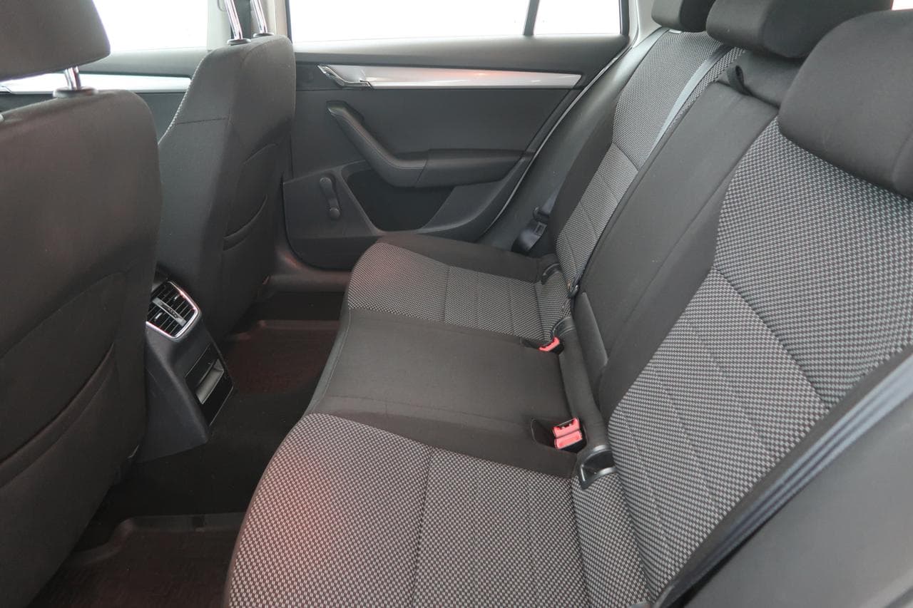 2014 Škoda OCTAVIA - 15
