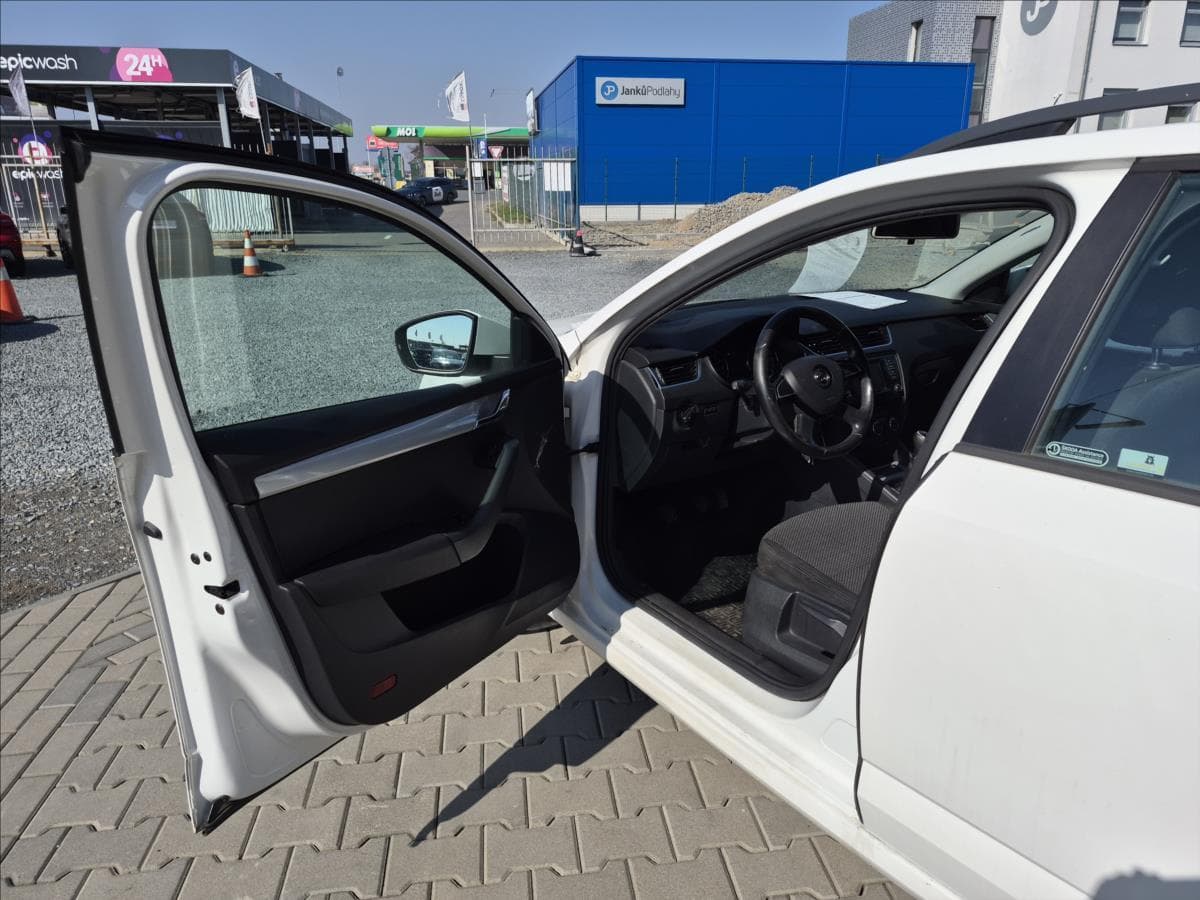 2014 Škoda OCTAVIA - 10