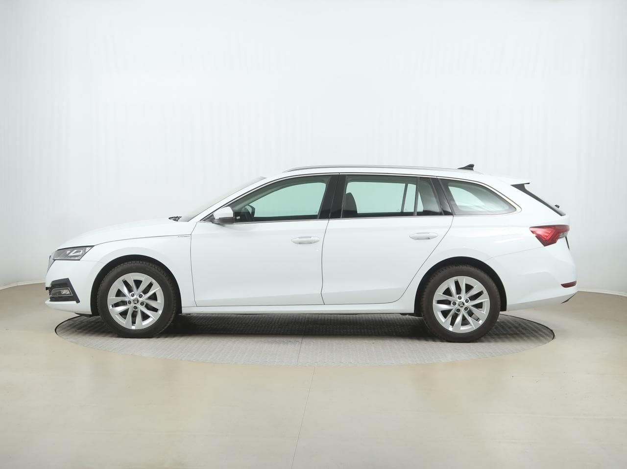 2023 Škoda OCTAVIA - 4