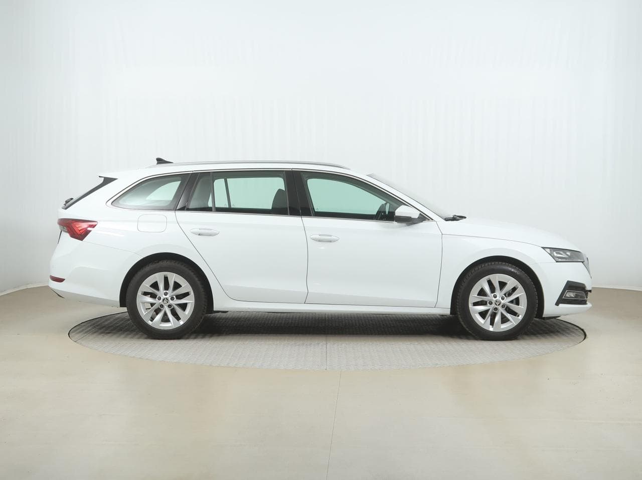 2023 Škoda OCTAVIA - 8