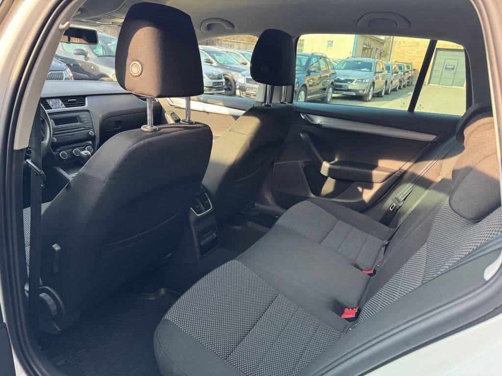 2014 Škoda OCTAVIA - 16