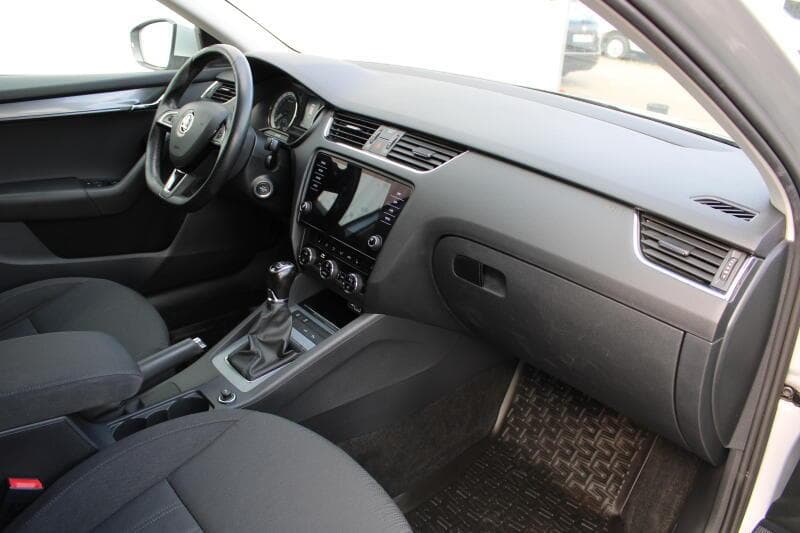 2018 Škoda OCTAVIA - 8