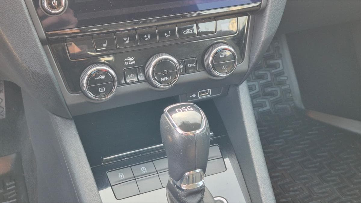 2019 Škoda Octavia - 35