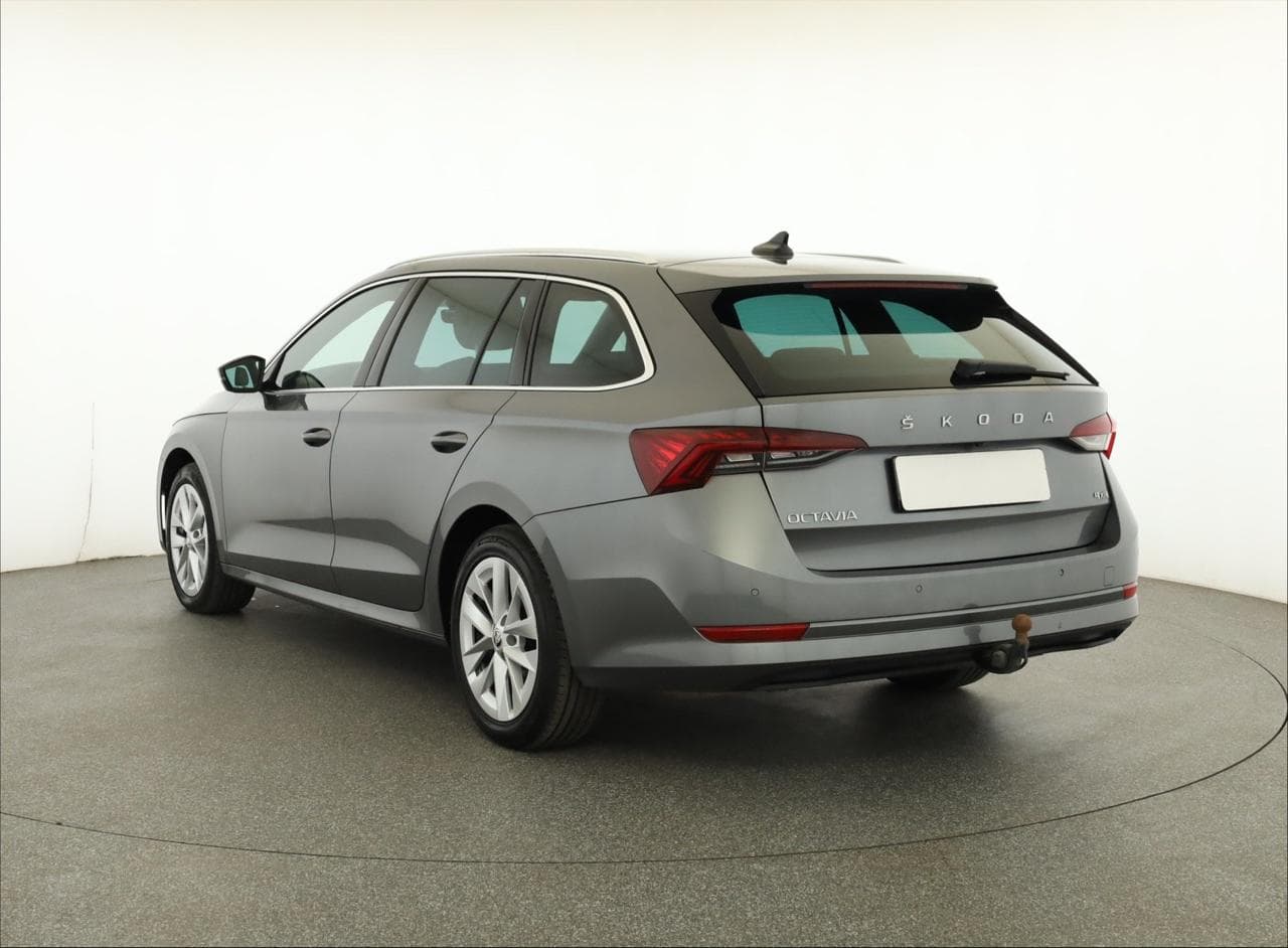 2023 Škoda OCTAVIA - 5