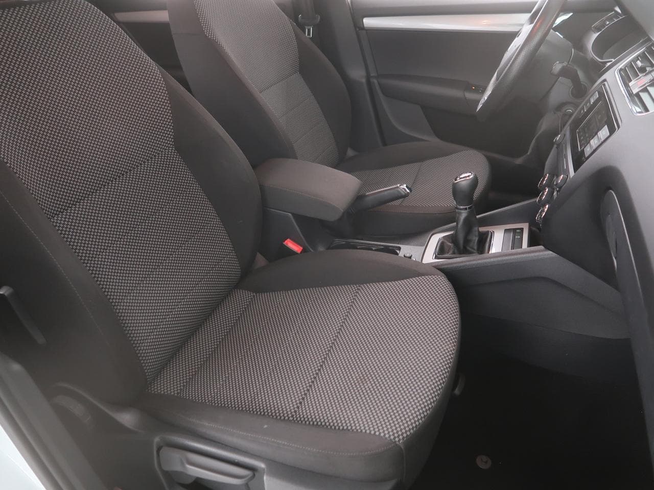 2015 Škoda OCTAVIA - 12