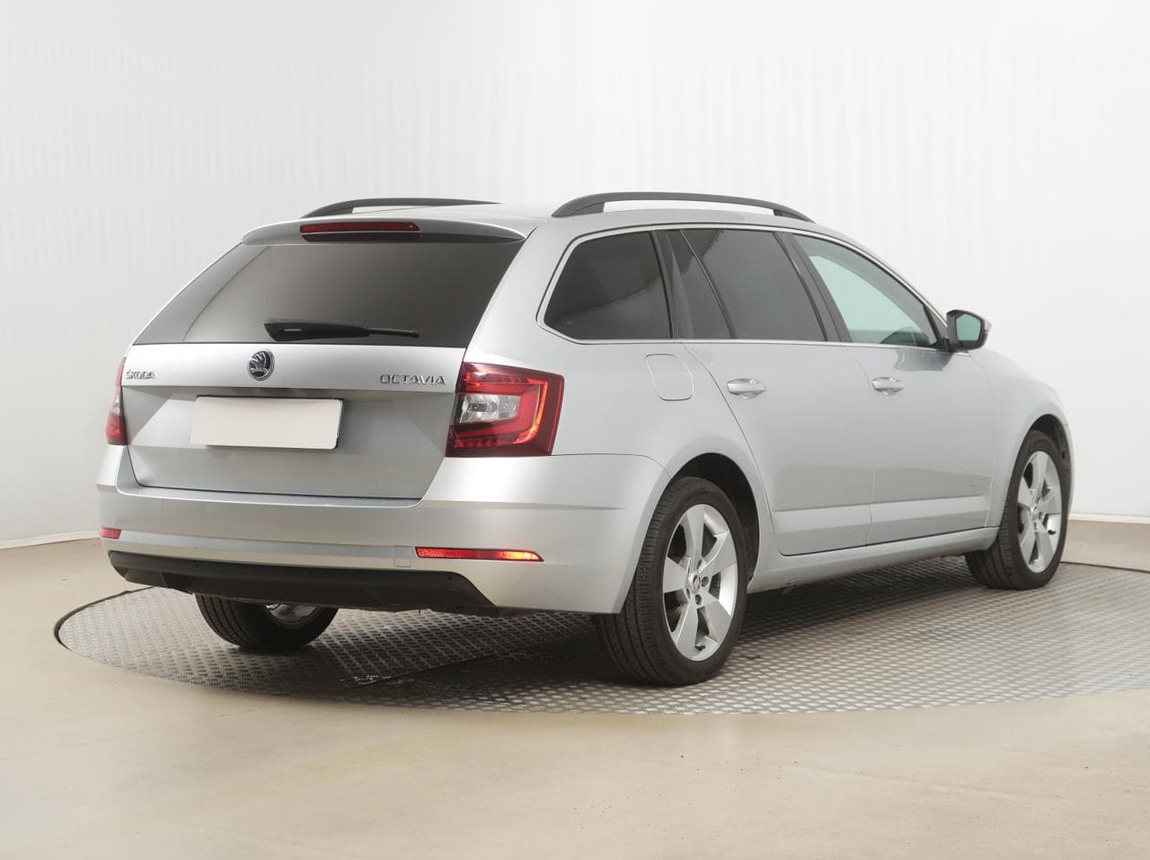 2018 Škoda OCTAVIA - 7