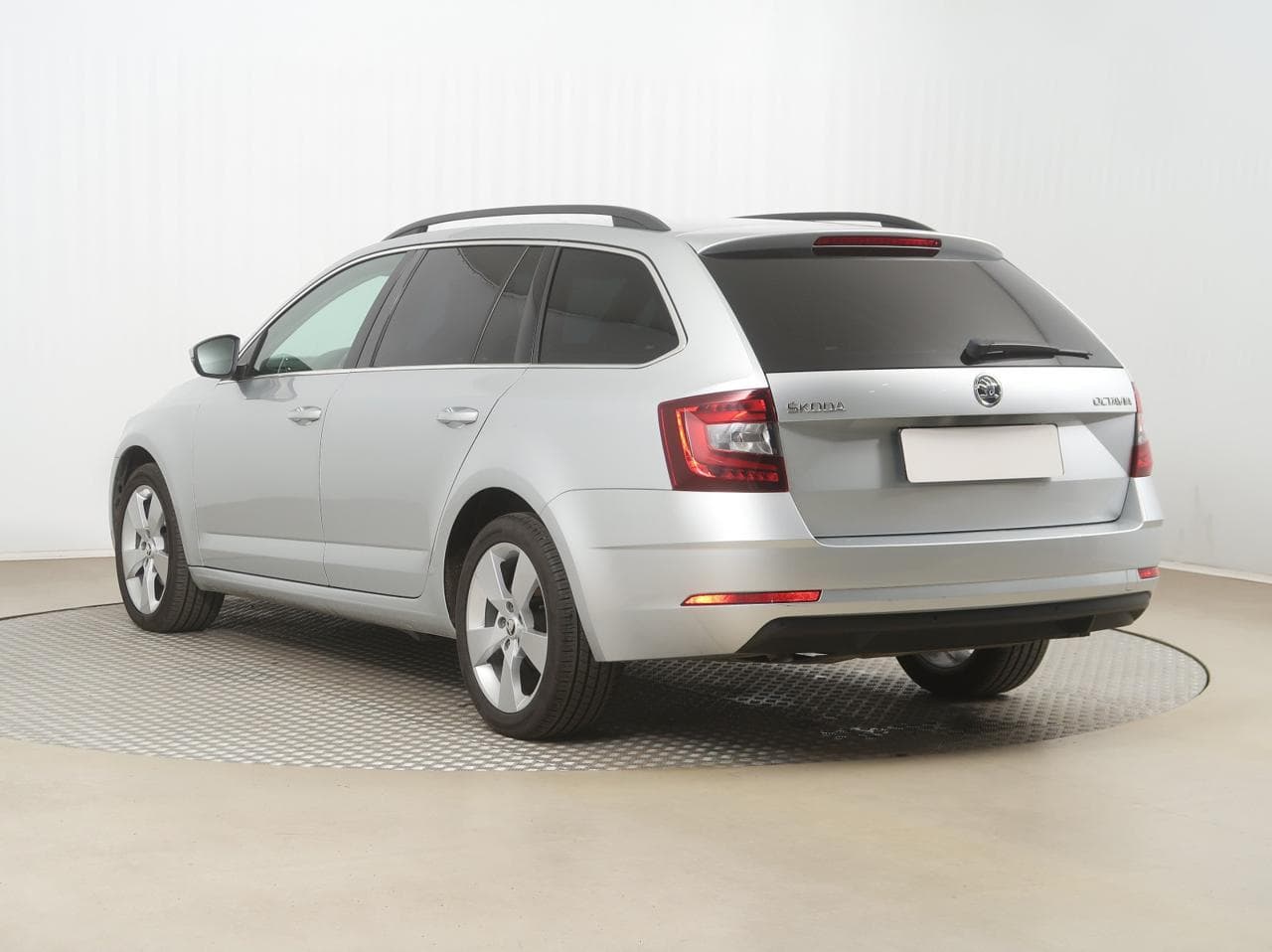 2018 Škoda OCTAVIA - 5
