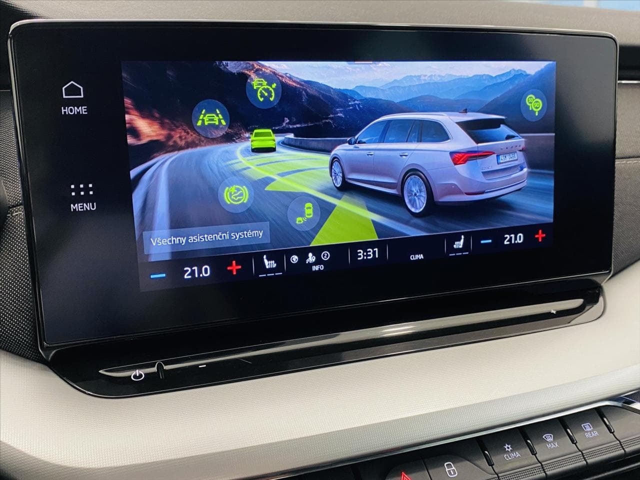 2022 Škoda Octavia - 37