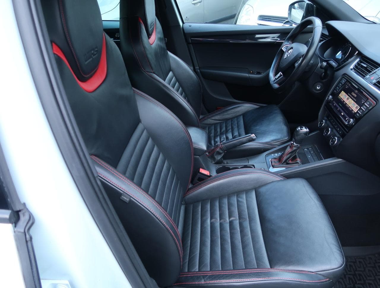 2015 Škoda Octavia - 23