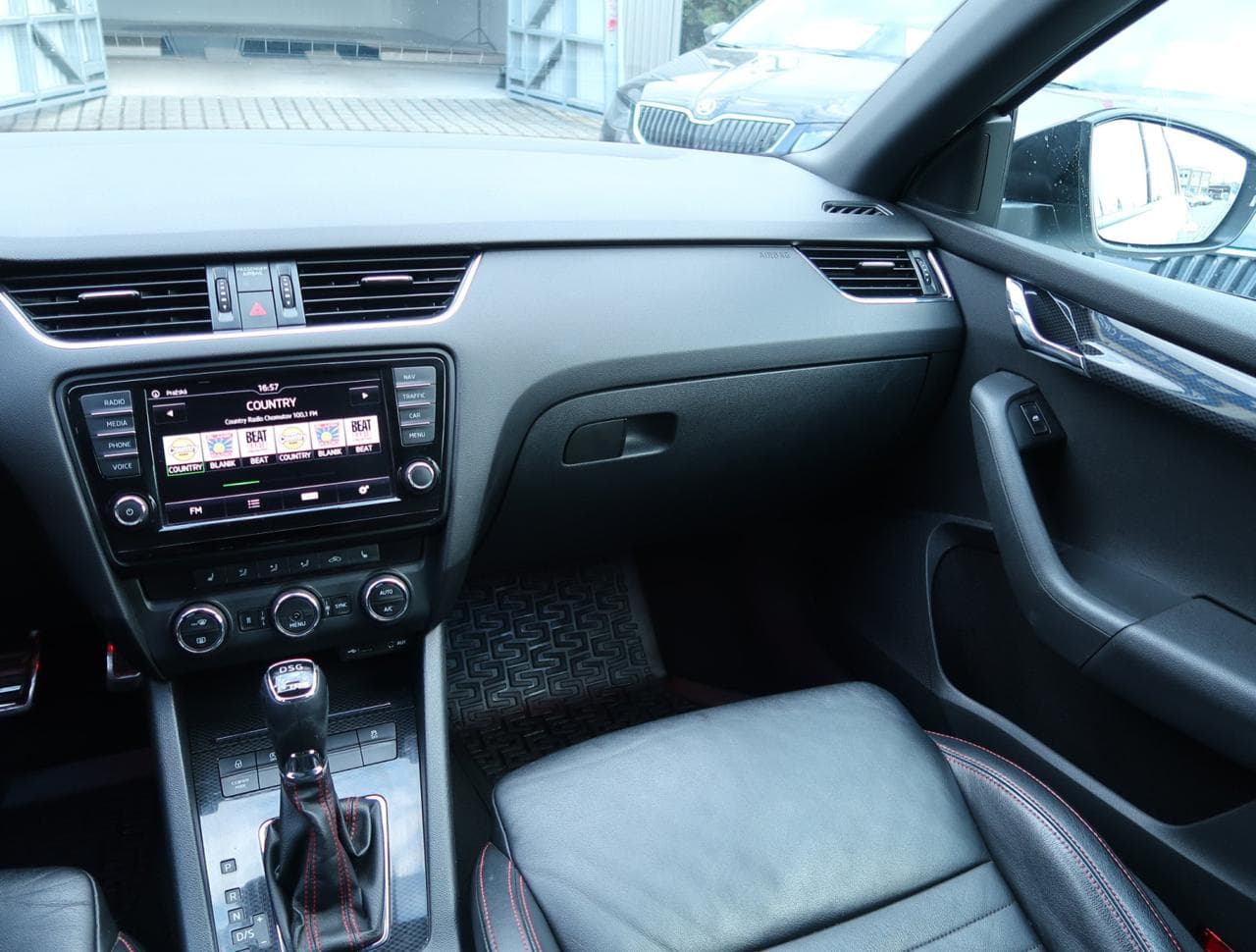 2015 Škoda Octavia - 21