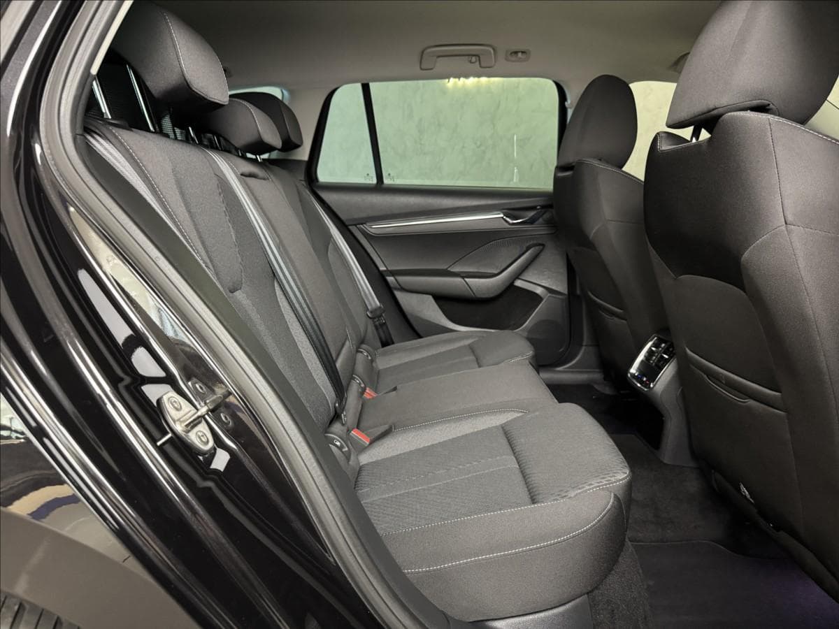 2020 Škoda Octavia - 13