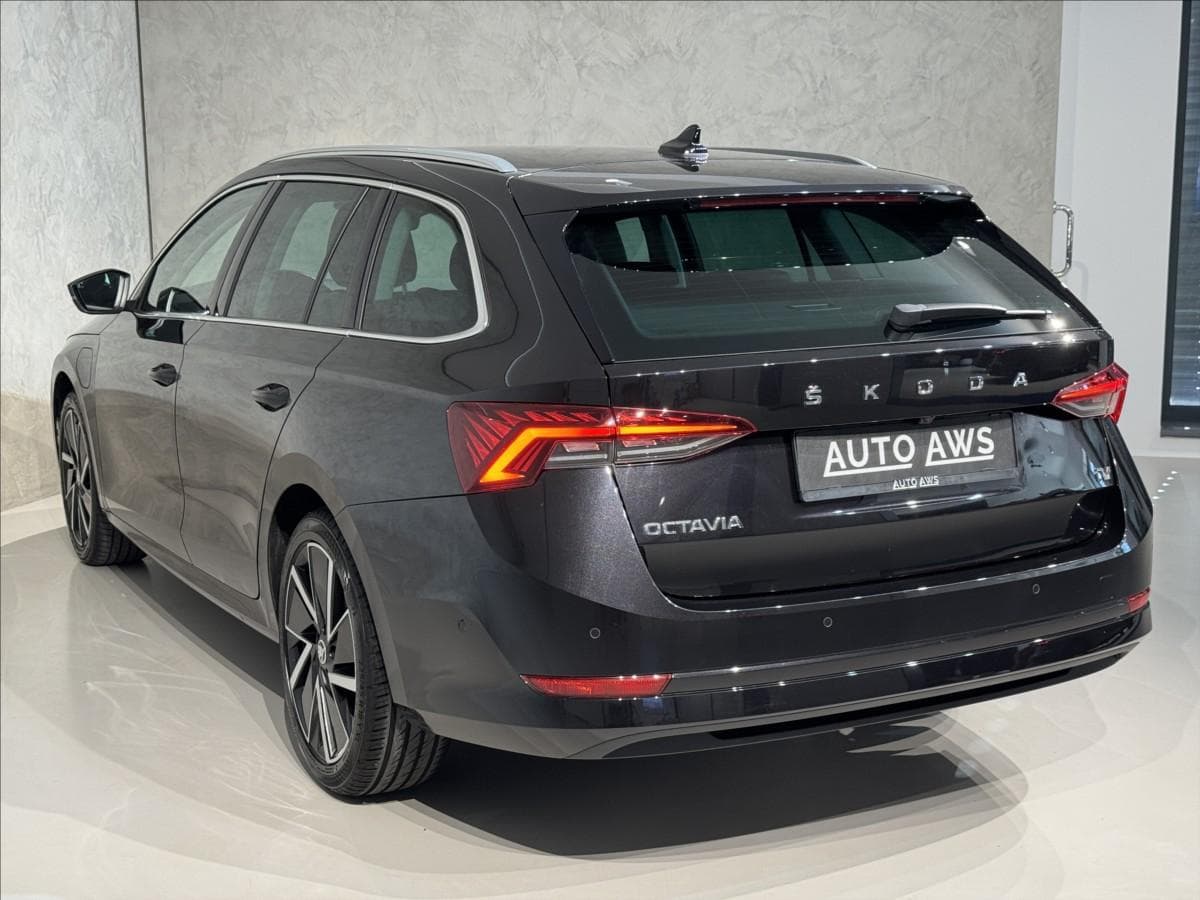 2020 Škoda Octavia - 9