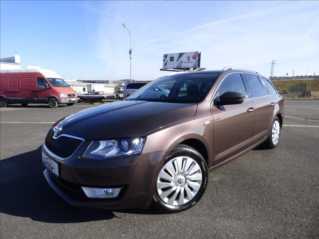 Škoda Octavia 1,4 TSI,Bi-Xenon,  Edition kombi