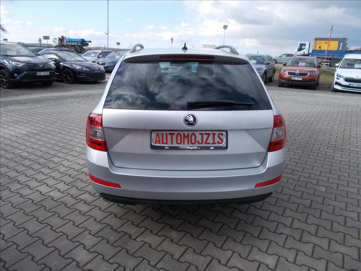 2015 Škoda OCTAVIA - 10