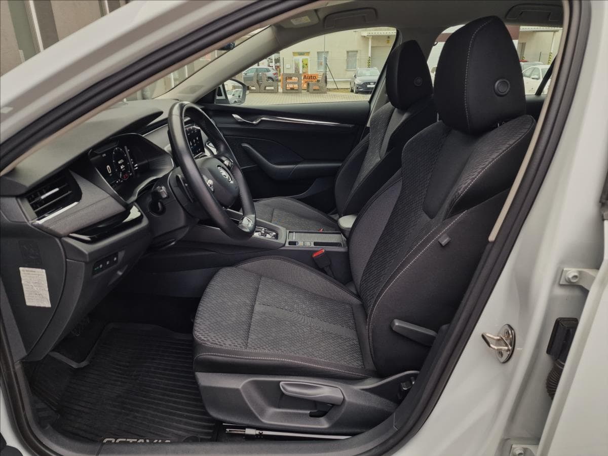 2021 Škoda OCTAVIA - 19