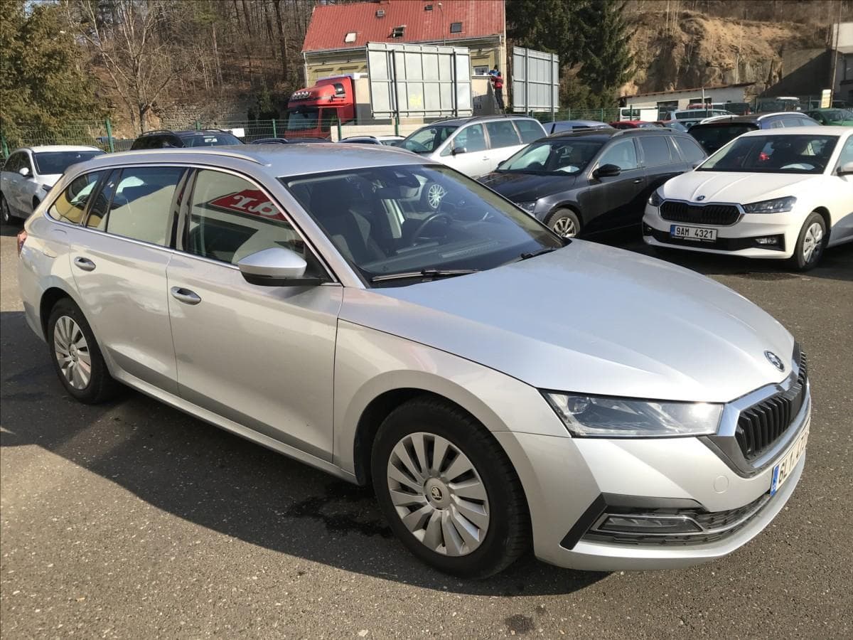 2021 Škoda OCTAVIA - 4
