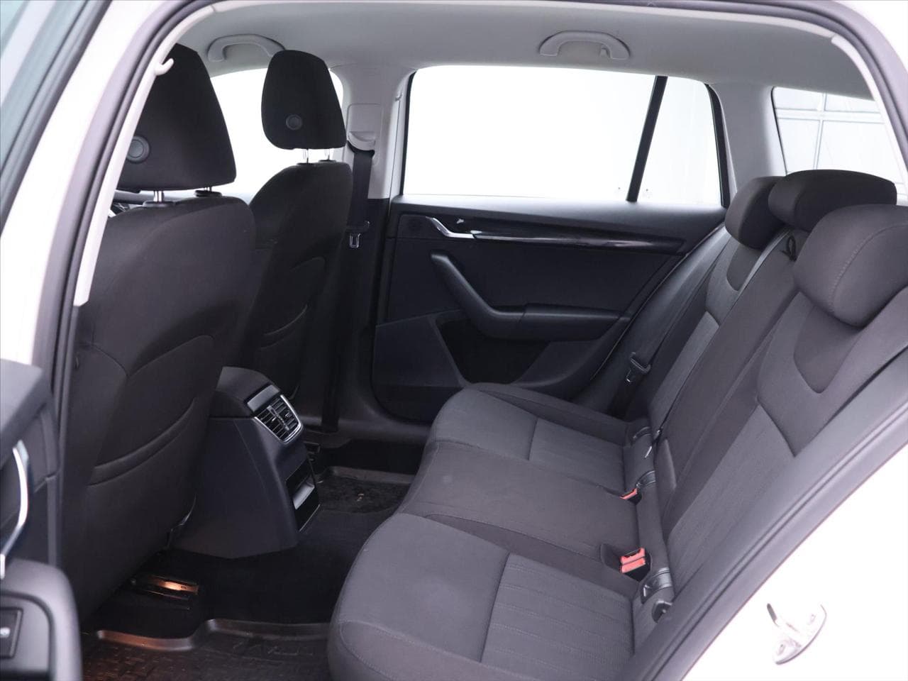 2017 Škoda OCTAVIA - 5