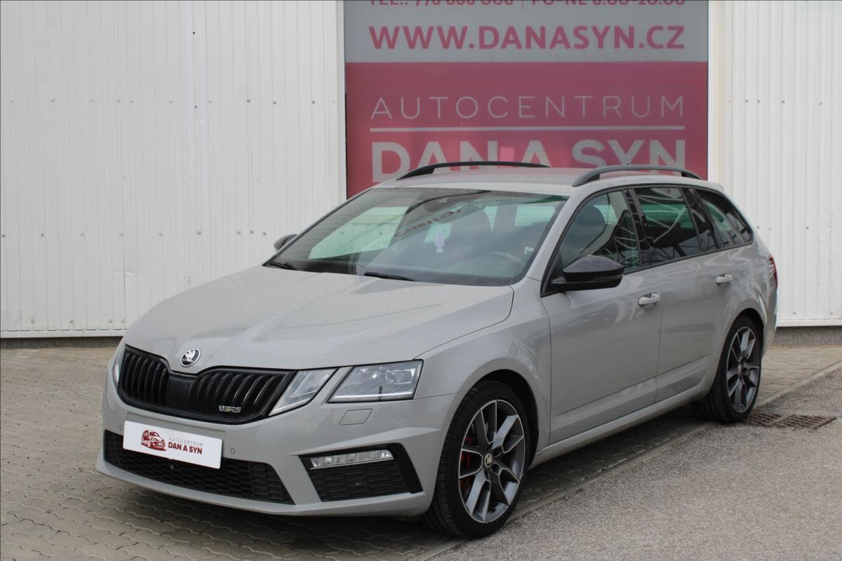 Škoda Octavia 2,0 TSI RS 1.majitel kombi
