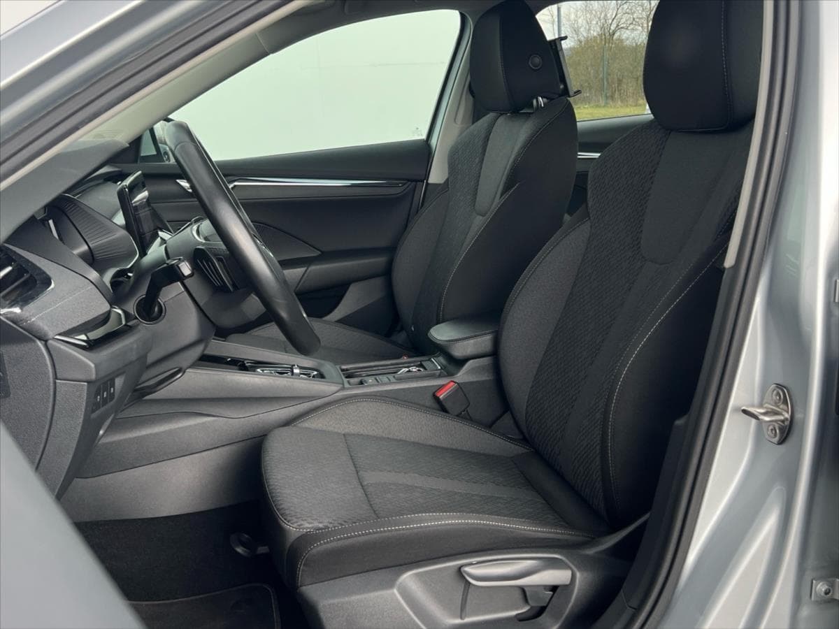 2021 Škoda OCTAVIA - 11
