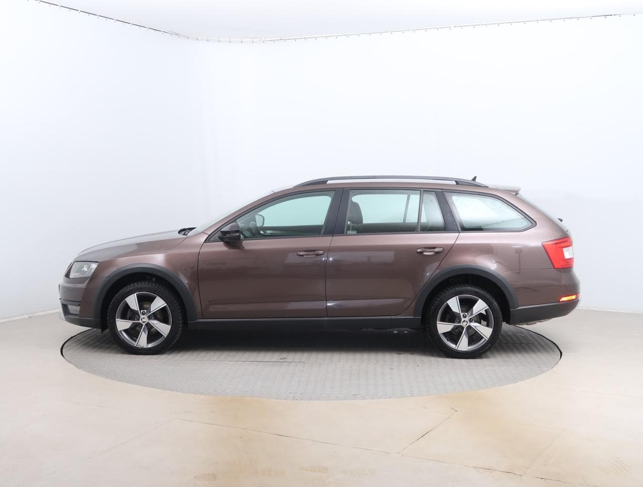 2016 Škoda Octavia - 7