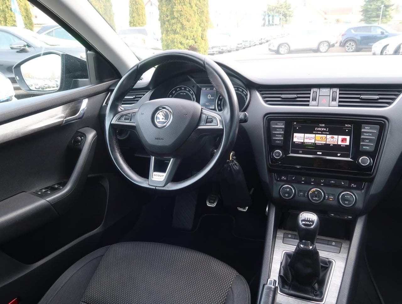 2016 Škoda Octavia - 17