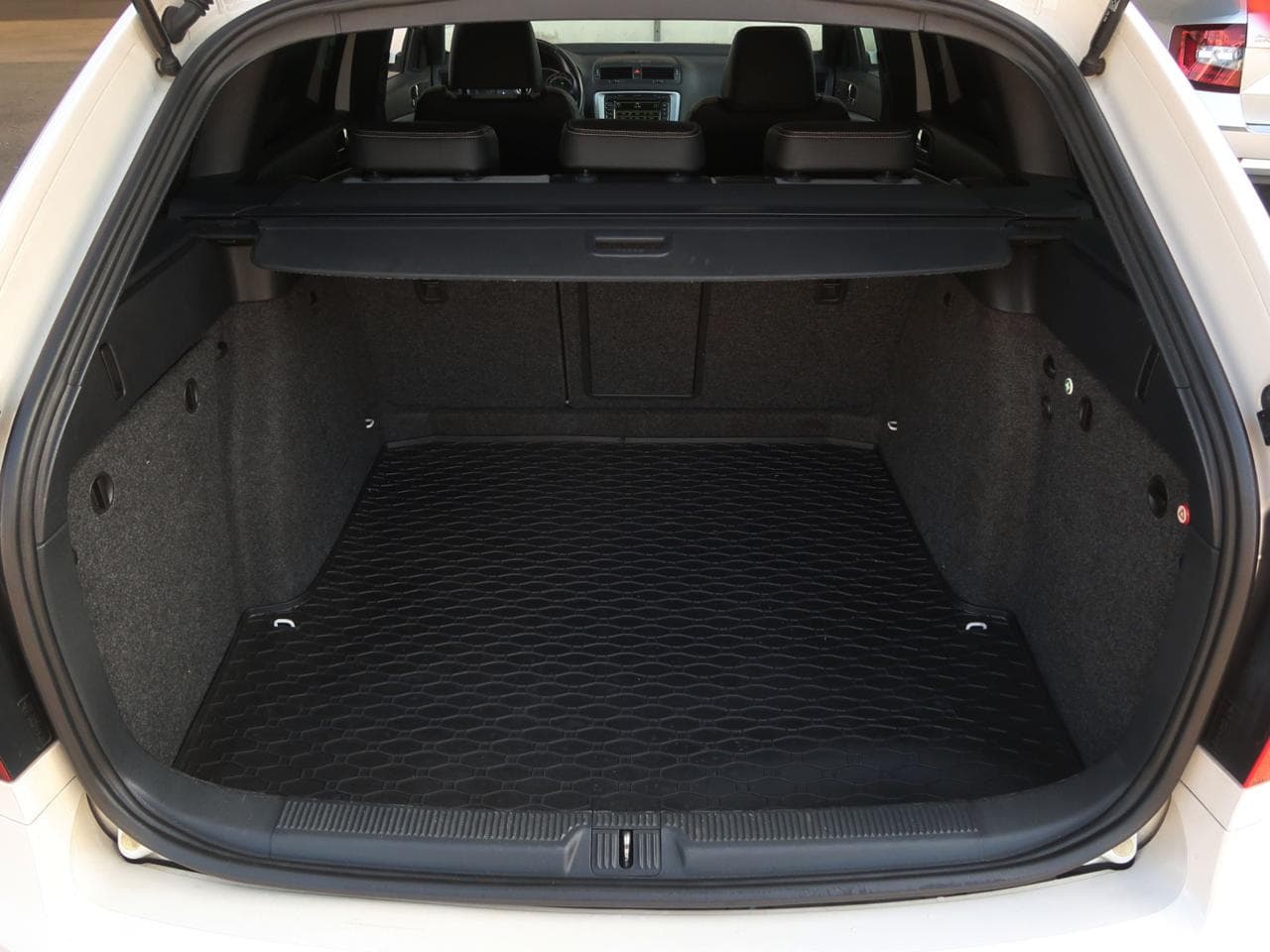 2011 Škoda Octavia - 39