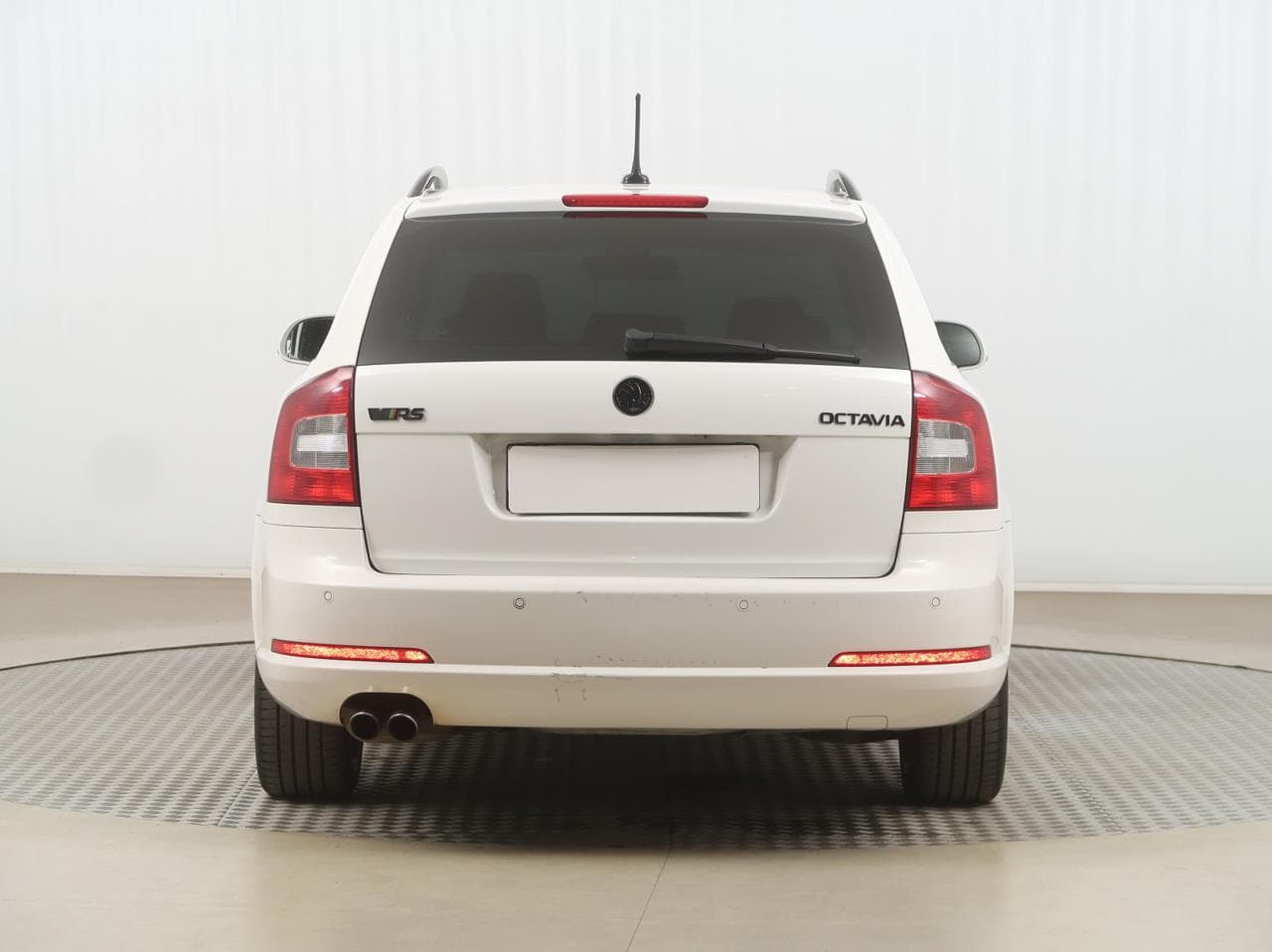 2011 Škoda Octavia - 11