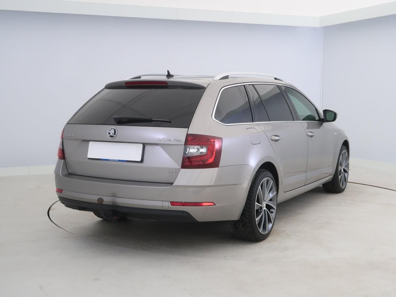 2017 Škoda Octavia - 13