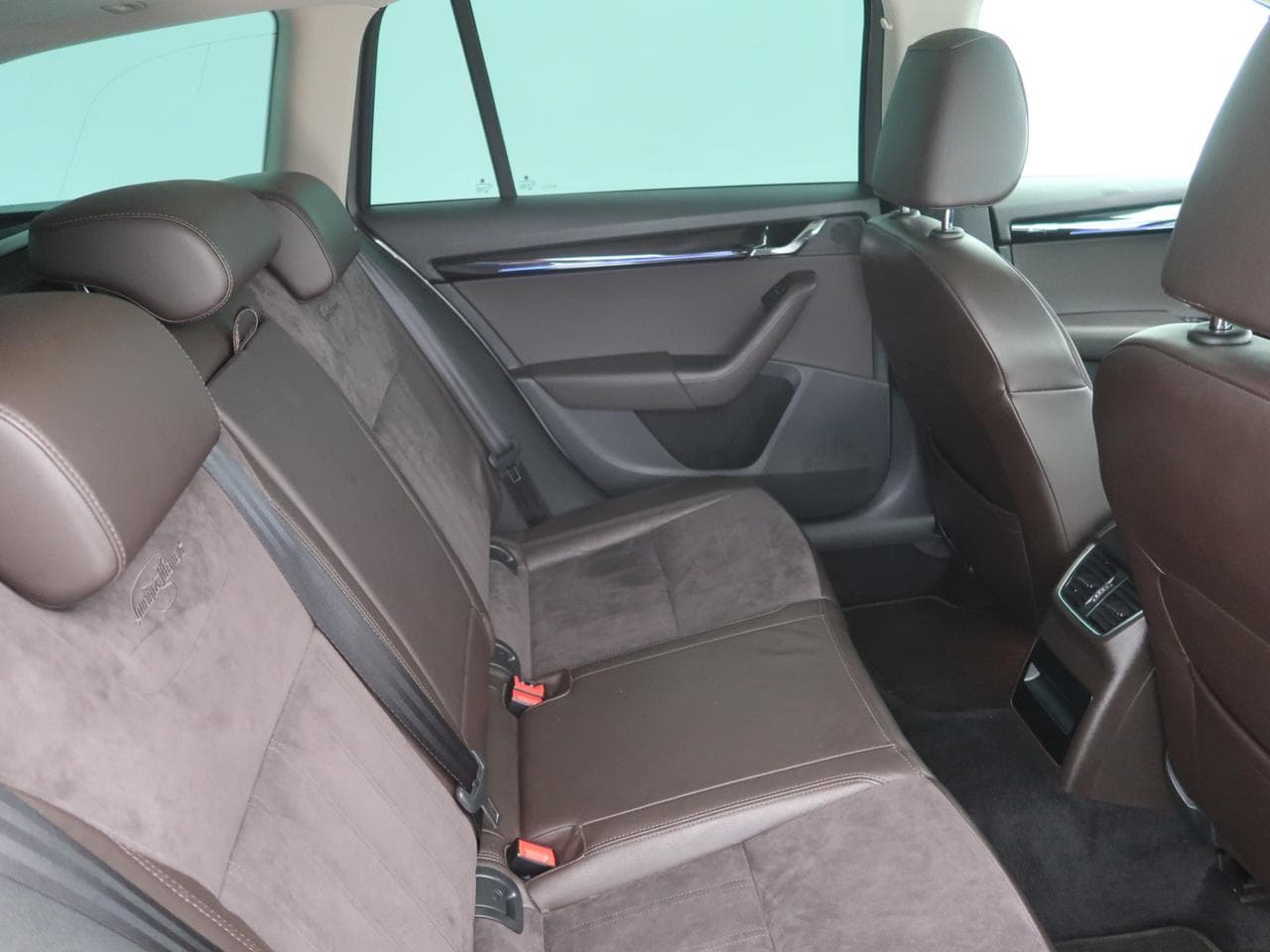 2017 Škoda Octavia - 25