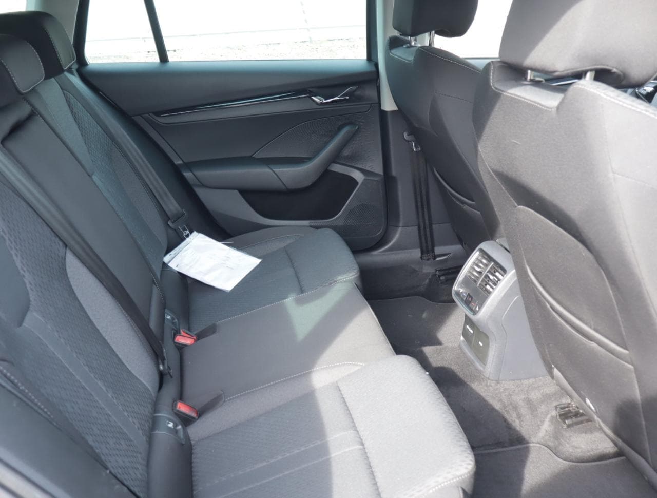 2023 Škoda Octavia - 25