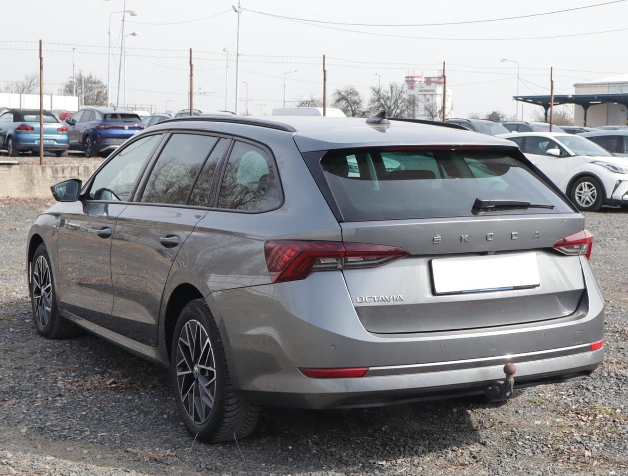 2023 Škoda Octavia - 9