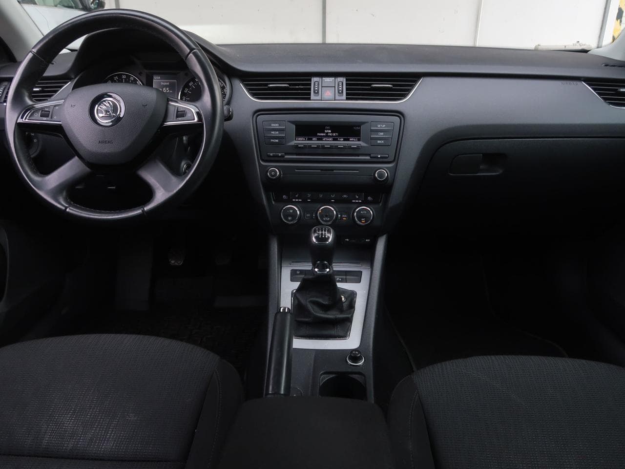 2013 Škoda Octavia - 19