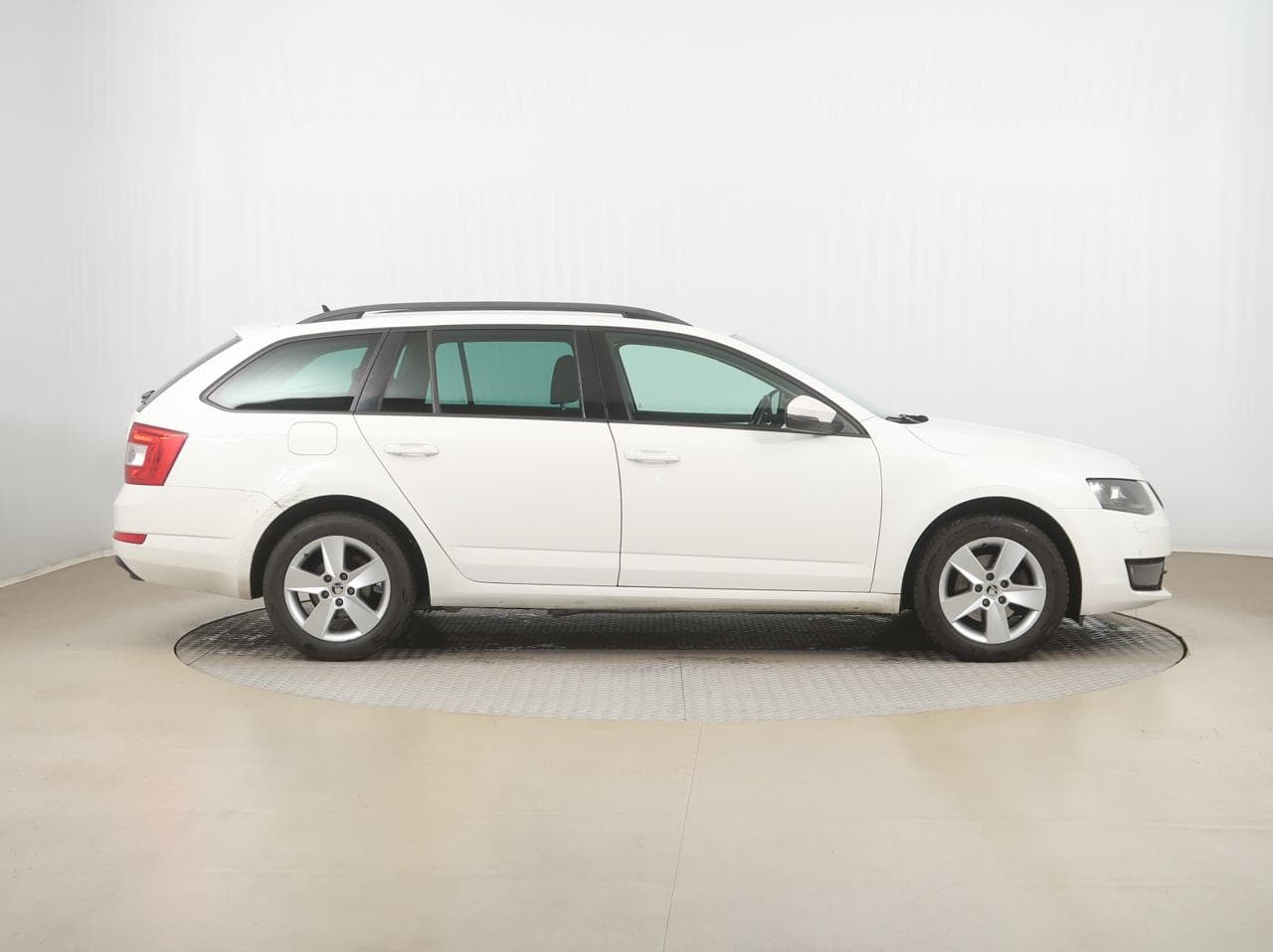 2013 Škoda Octavia - 15