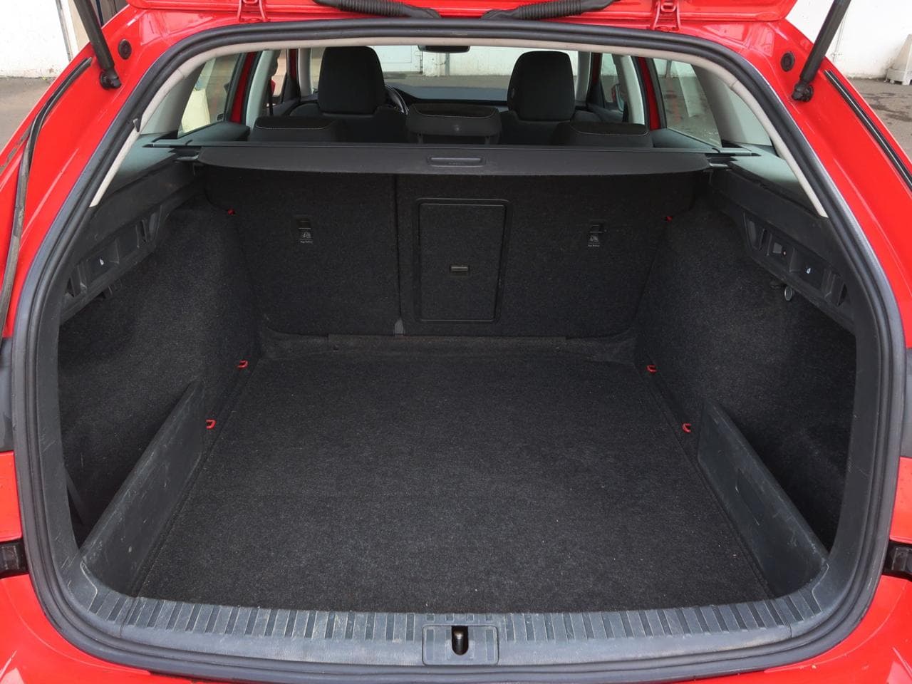 2020 Škoda Octavia - 39