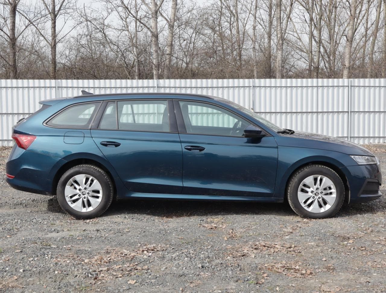 2022 Škoda Octavia - 15