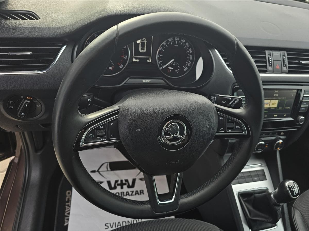 2016 Škoda OCTAVIA - 12
