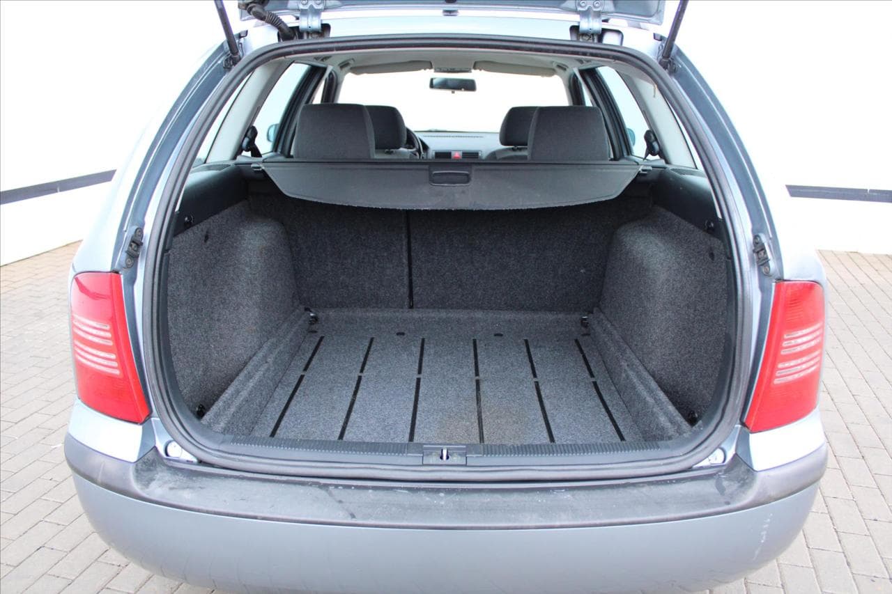 2003 Škoda Octavia - 11