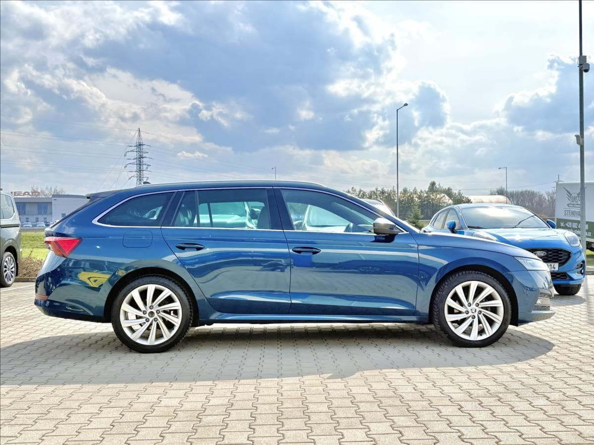 2020 Škoda Octavia - 11
