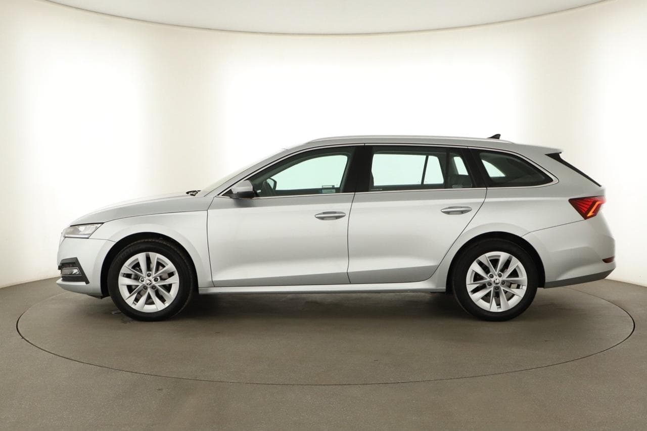 2024 Škoda OCTAVIA - 4
