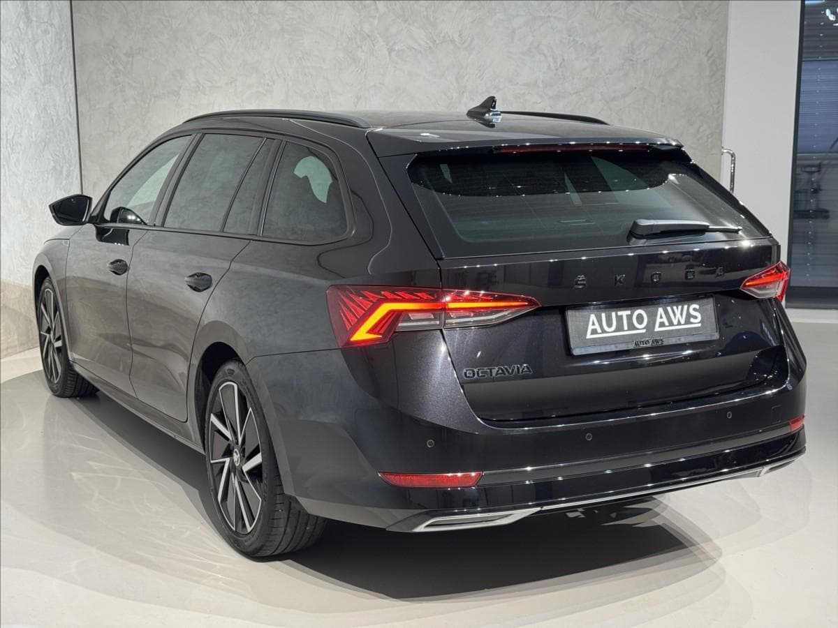2023 Škoda OCTAVIA - 10