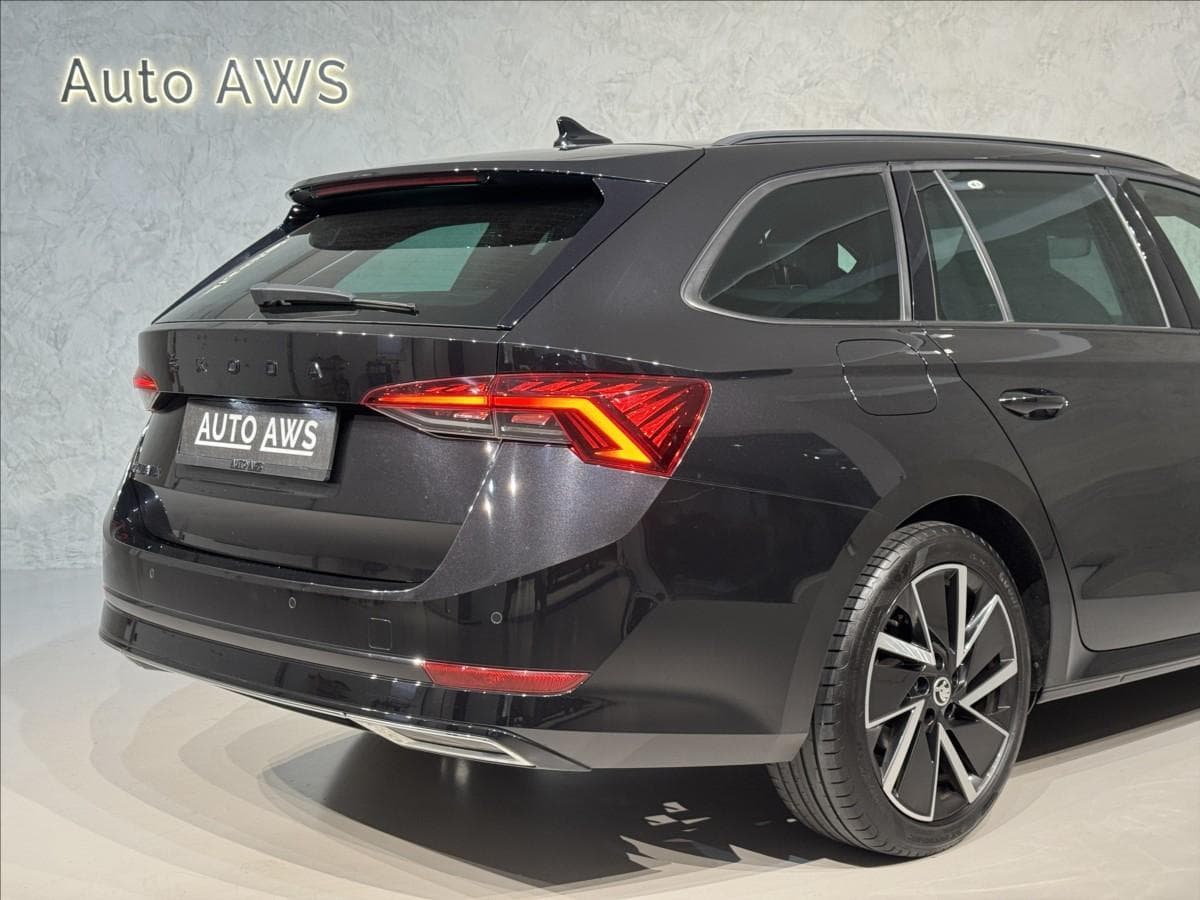 2023 Škoda OCTAVIA - 11