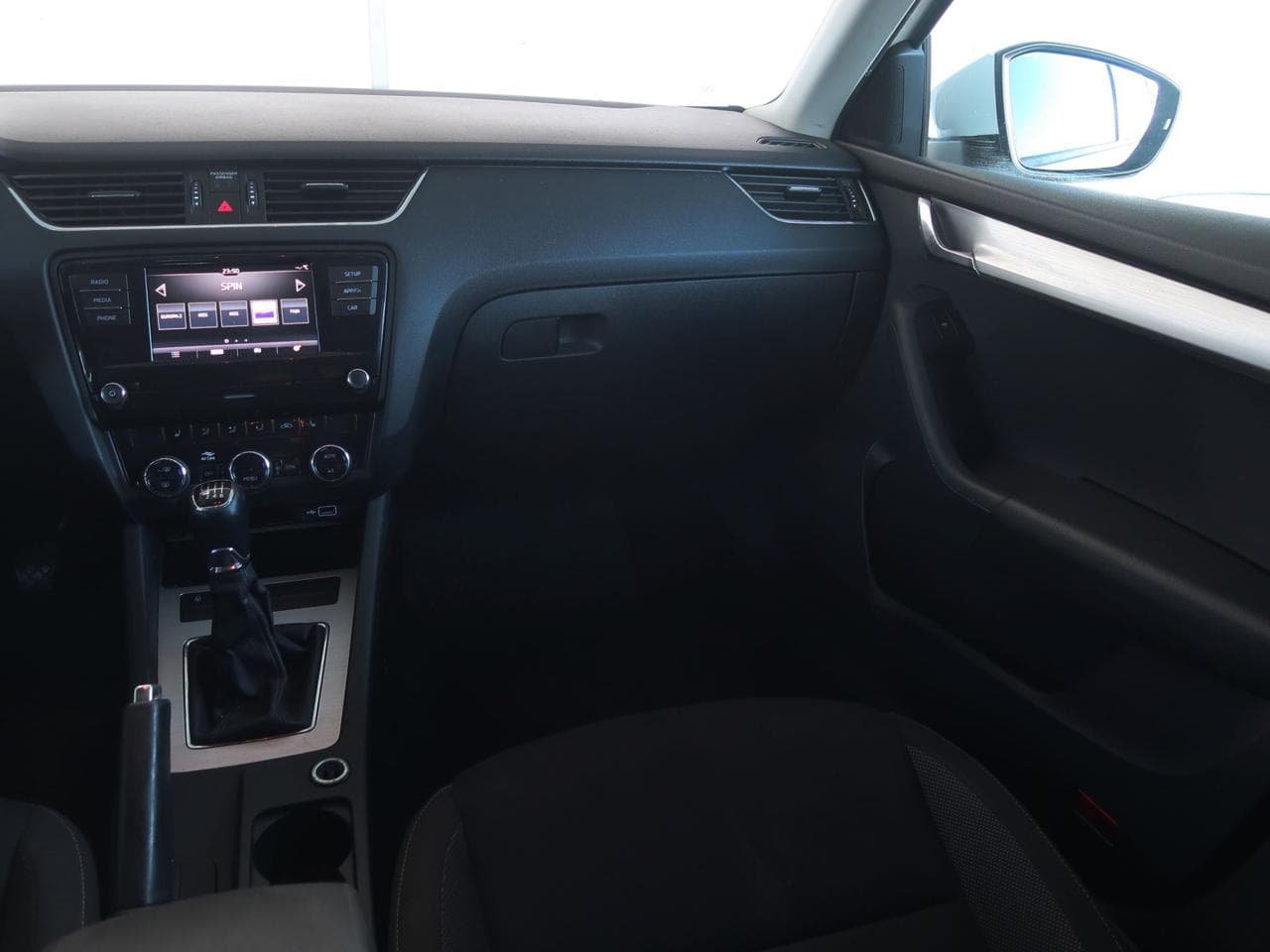 2020 Škoda OCTAVIA - 11