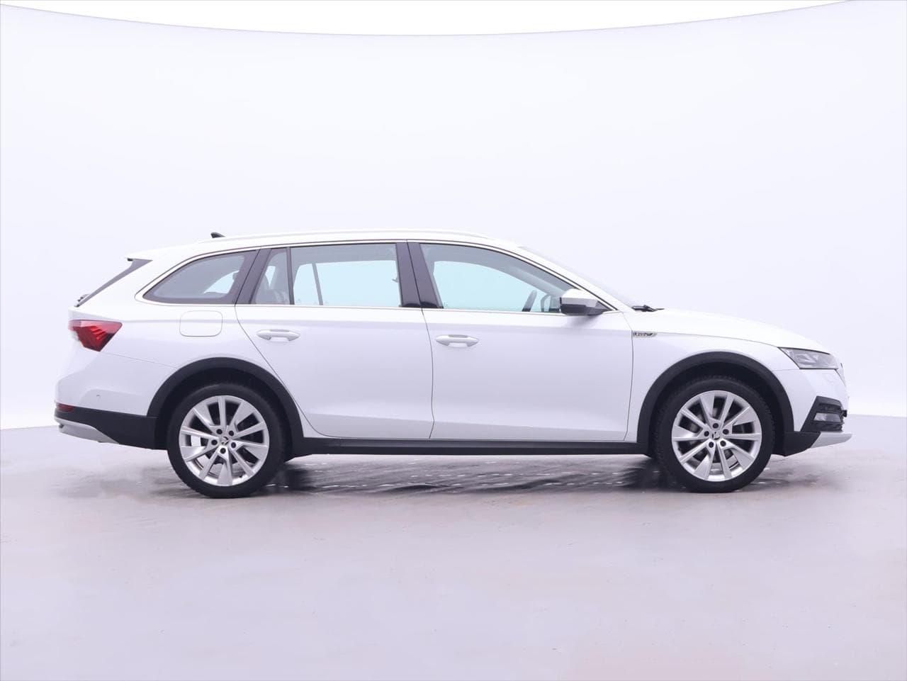 2022 Škoda OCTAVIA - 8