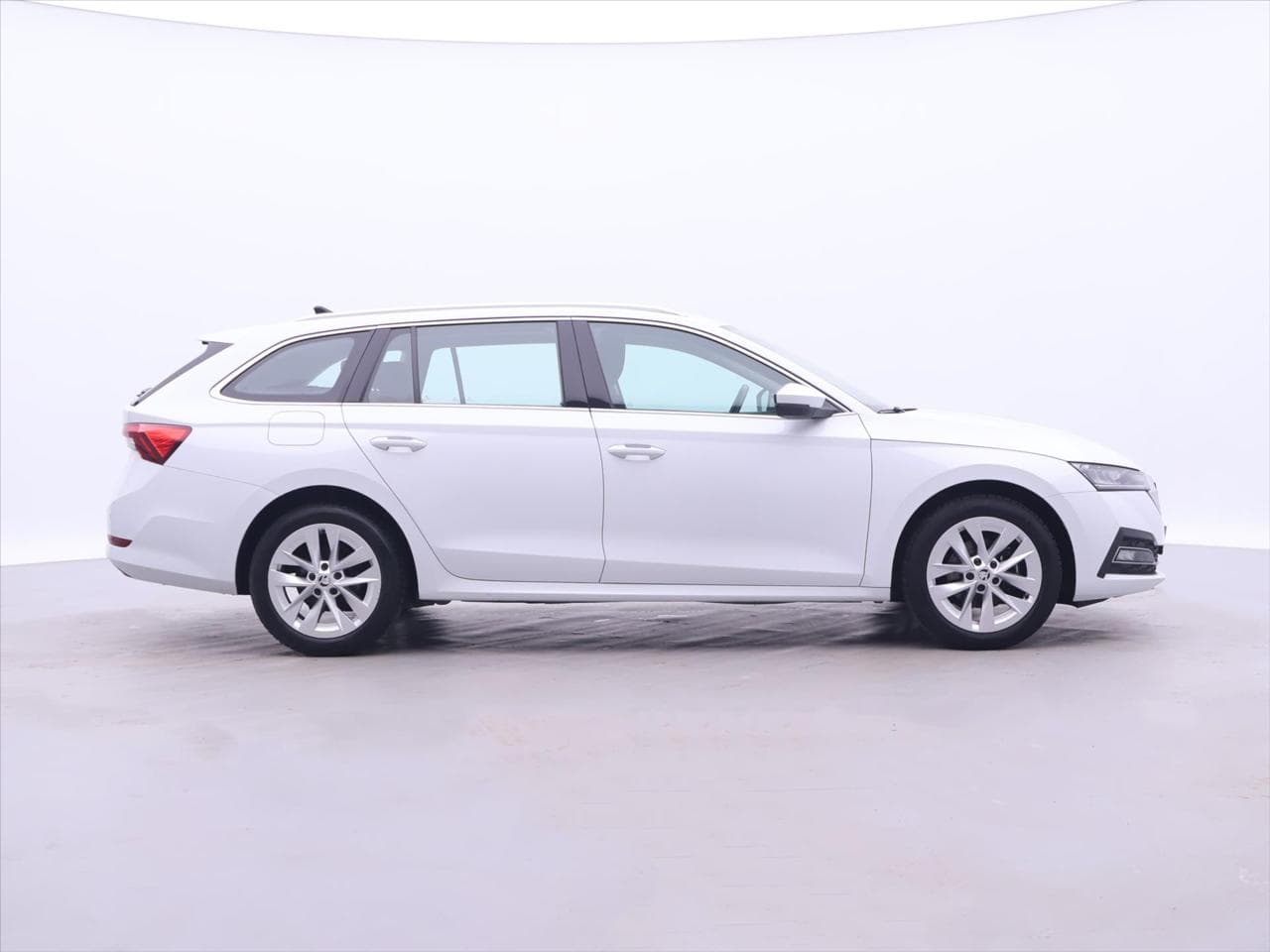 2022 Škoda OCTAVIA - 8