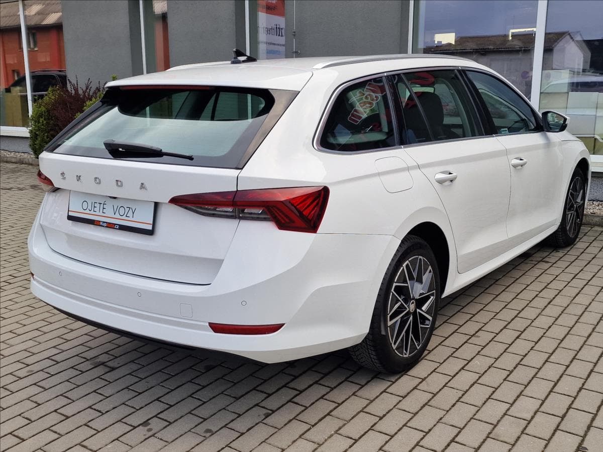 2021 Škoda OCTAVIA - 10