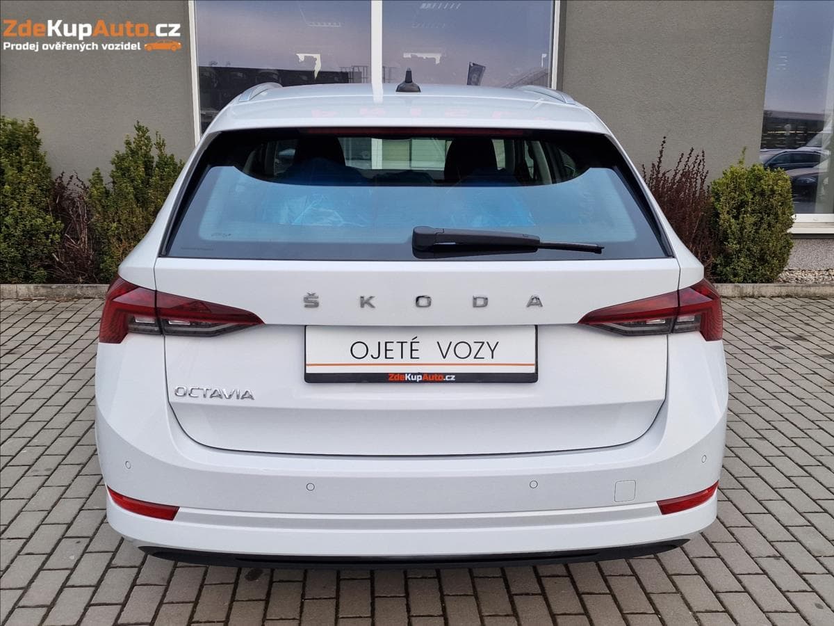 2023 Škoda OCTAVIA - 9